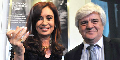 La CESSI reconoci a Cristina Kirchner, quien entreg el Sadosky de Oro