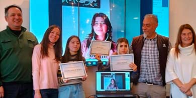 Un equipo del Club de Chicas Programadoras competir en las finales de Technovation Girls 2024