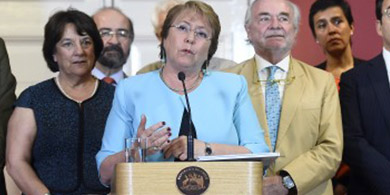 Bachelet enva un proyecto para crear el Ministerio de Ciencia y Tecnologa