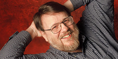 Muri Ray Tomlinson, el padre del e-mail