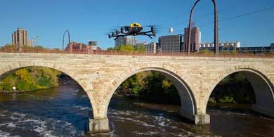 Intel propone sus drones para la inspeccin de puentes en Estados Unidos