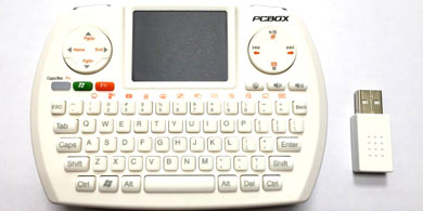 DINI, el mini teclado para la PC de bolsillo de PCBOX