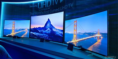 Samsung lanza su televisor UHD curvo en Chile